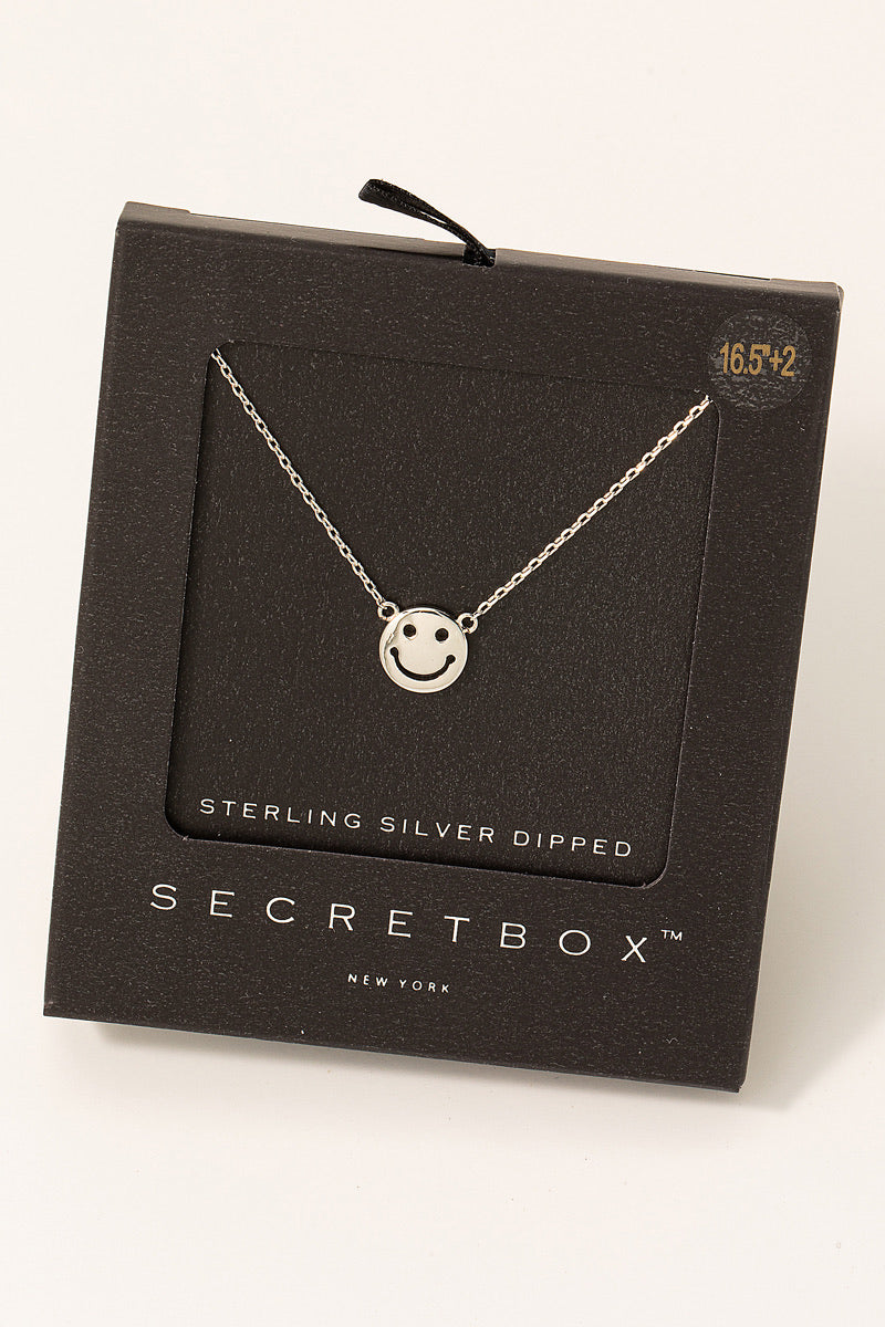 SMILEY FACE CHARM NECKLACE WHITEGOLD