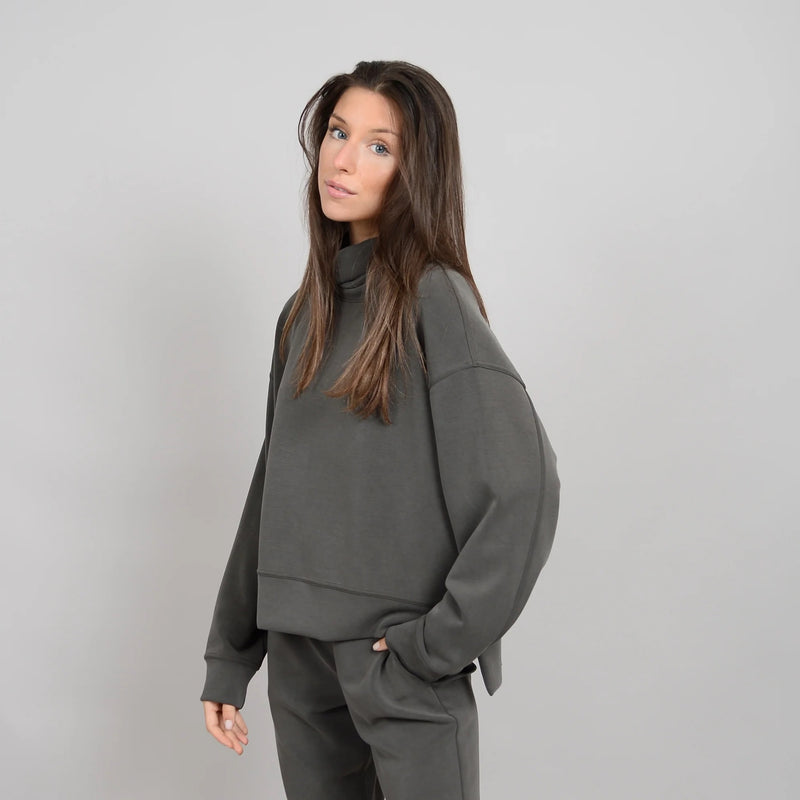 PECA SOFT TURTLENECK PULLOVER DK IVY