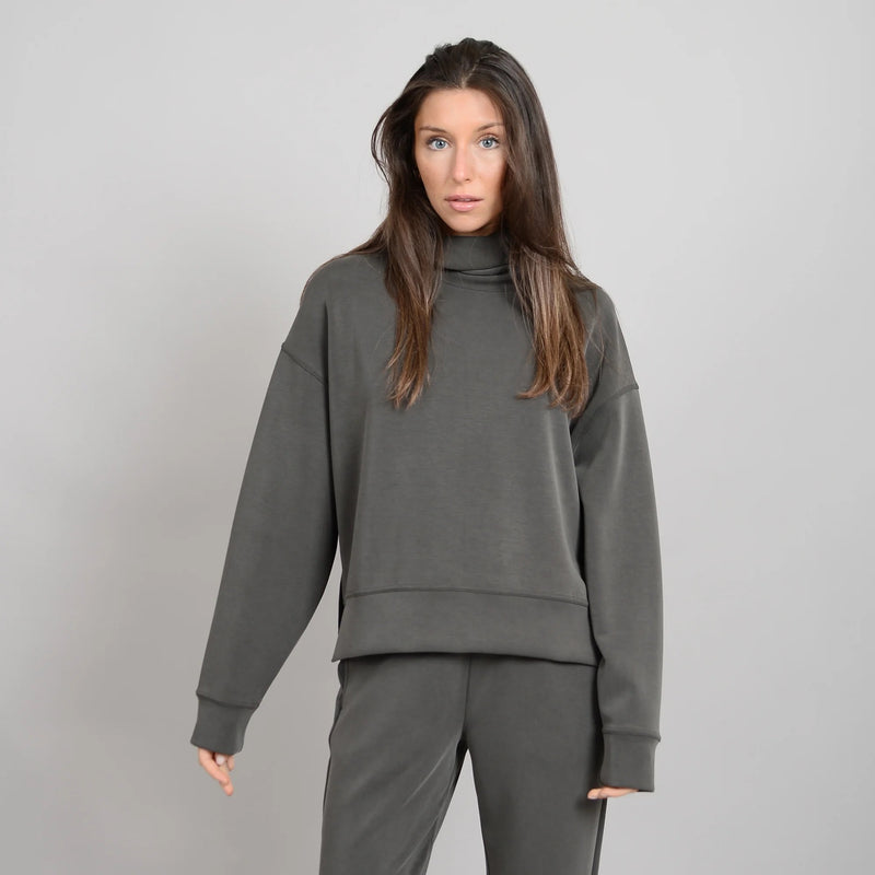 PECA SOFT TURTLENECK PULLOVER DK IVY