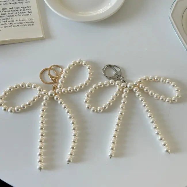 PEARL BOW BAG CHARM