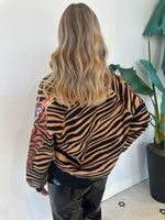 BLACK & TAN TIGER STRIPE BUTTON UP CARDIGAN