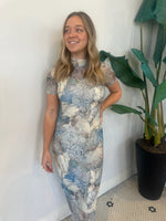 VIV DRESS NATURAL SNAKE PRINT