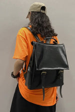 BLACK VINTAGE BACKPACK